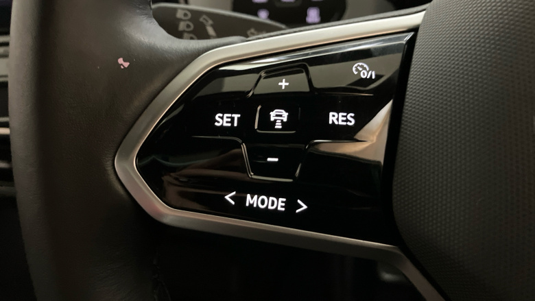 Volkswagen ID.3 150kW Family Pro Performance 58kWh 5dr Auto Electric Hatchback